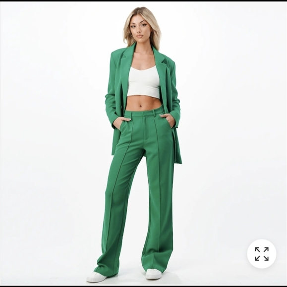 LAST ONE✨️ NEW!  MUST HAVE HOTTEST TREND ICONIC OVERSIZED DOUBLE BREASTED BLAZER - Picture 3 of 6